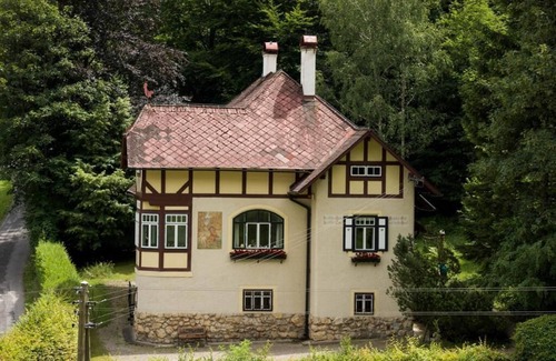 Semmering Apartment | große Villa (ca.300qm) auf fast 1000 Meter Seehöhe