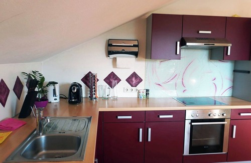 Ludersdorf-Wilfersdorf Apartment | Große Wohnung in der Nähe der Autobahn A2