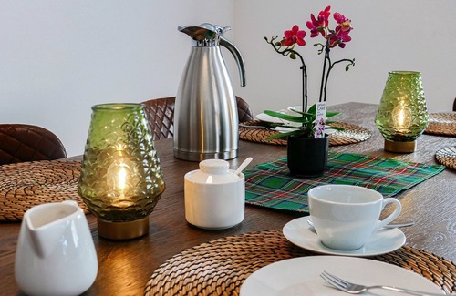Holte-Spangen Apartment | Großzügige Ferienwohnung auf dem Eschenhof im Reiterdorf Cuxhaven, Holte-spangen