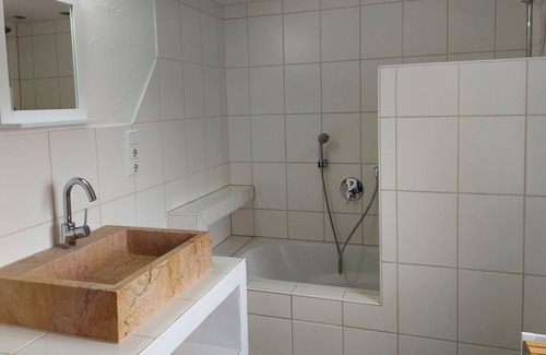 Kelheim Apartment | Großzügige Ferienwohnung mit Eigenem Garten