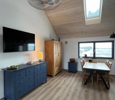 Neuruppin Apartment | großzügige Ferienwohnung mit weitem Ausblick