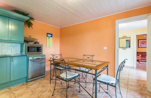 Chio House | Großzügiges Haus mit 2 Schlafzimmern