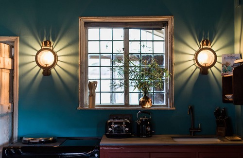 Wimborne Saint Giles Cottage | Grooms Cottage - Scullery