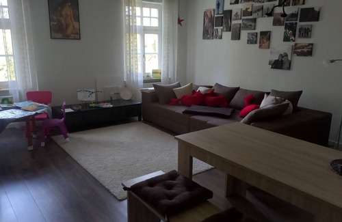 Hergenstadt Apartment | Grosszügige,gemütliche Fewo - Historische Altstadt, Greifenwarte, Gastronomie