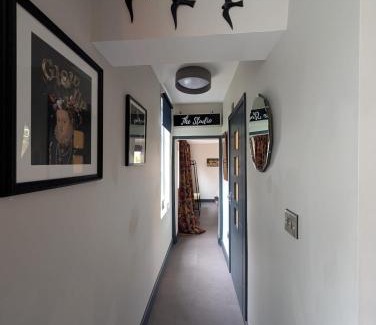 Llandrindod Wells Apartment | Grosvenor Studio Apartment