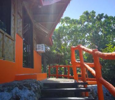 San Isidro House | Grotto Gardens Homestay