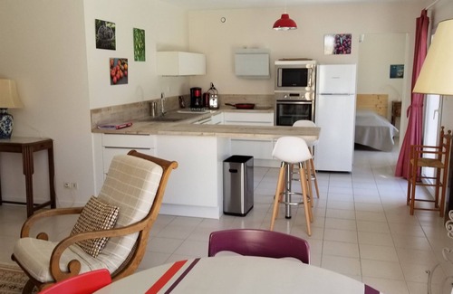 Saint-Gildas-de-Rhuys House | Ground floor, quiet garden, next to sea, Rhuys peninsula. Near Gulf of Morbihan