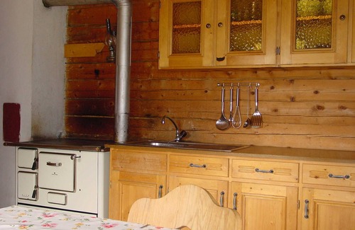 Innervillgraten Cabin | Ground Floor Apartment at House Gutwenger