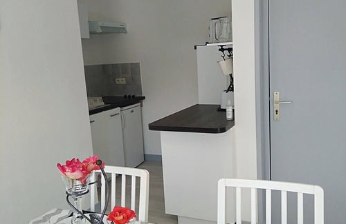 Trebeurden Apartment | Ground-floor apartment with terrace ideal for 4 people (6 people max)