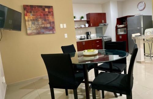 Las Gaviotas Apartment | Ground floor apartment close to the beach, shops and restaurants