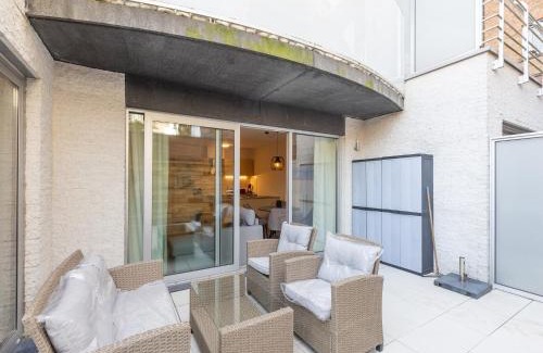 Raversijde Apartment | Ground-Floor Apartment, cleaning included