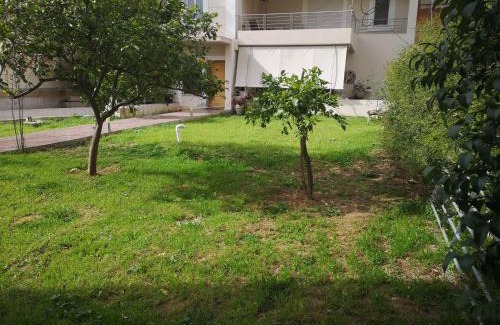 Chalandri Apartment | Ground floor apt. with garden, Timfristou 86 Chalandri