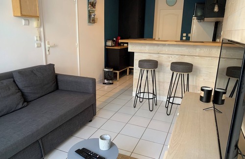 Quartier du Casino Apartment | Ground floor apartment with large terrace 20 meters from the beach