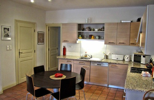 Ceret Apartment | Ground floor garden apartment (+ optional studio), quiet central location