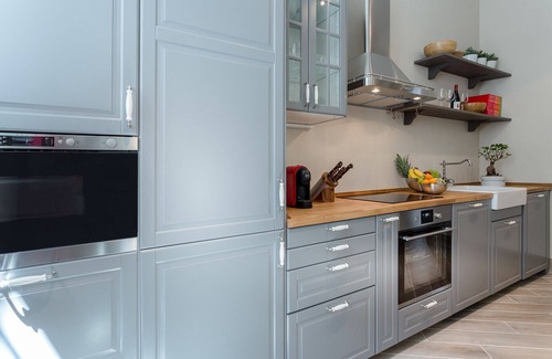 Lucca Historical Center Apartment | Ground Floor Historical Gem in the Heart of Lucca