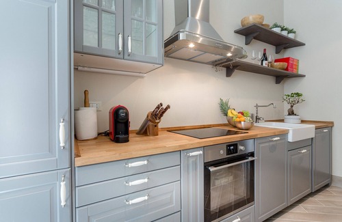 Lucca Historical Center Apartment | Ground Floor Historical Gem in the Heart of Lucca