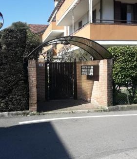 Padova Apartment | Ground floor,Top level