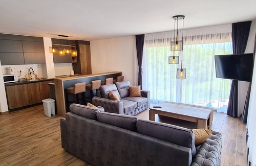 Novi Grad Sarajevo Apartment | Ground floor with 3 bedrooms and shared pool