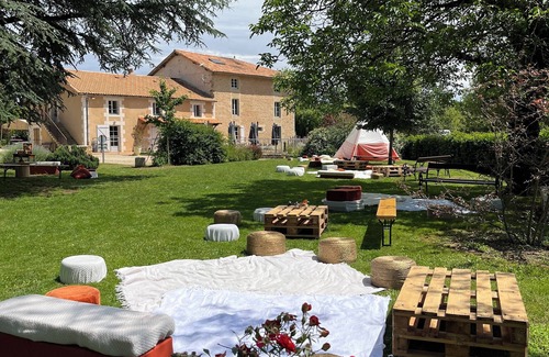 Marnay House | Group gîte sleeps 32 between Paris and Bordeaux