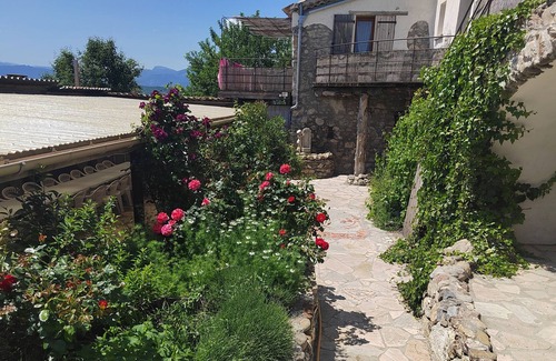 Theze Villa | Group Gite free management - Birthday-Wedding-Festive Event-Holidays