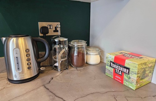 Banbury House | Group Stay with 3 Parking Spaces