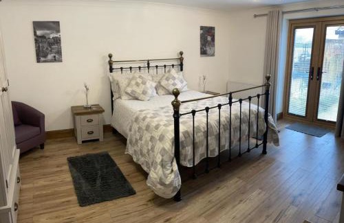 Harleston Bed & Breakfast | Grove Barn Bed and Breakfast