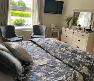Carlingford Bed & Breakfast | Grove House Bed & Breakfast