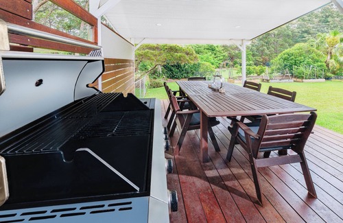 Bohnock House | 🐓GROVEWOOD🐓 coast & country escape- 7 minutes to Old Bar Beach!