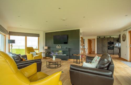 Eochar House | Gualan Sands