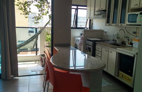 Pitangueiras Apartment | GUARUJA PITANGUEIRAS 2 DORM, 2 SPACES GARAGE, CAMAREIRA, SEA VIEW,