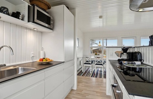 Bøjden House | "Gudrun" - 250m from the sea by Interhome