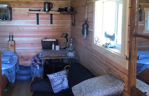Regional District of Fraser-Fort George Cabin | Guest cabin on quiet lake