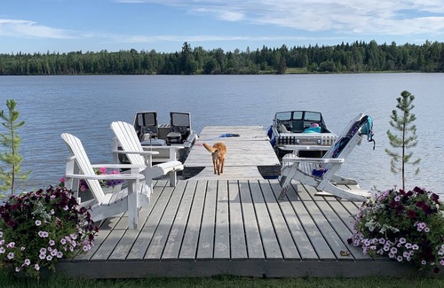 Regional District of Fraser-Fort George Cabin | Guest cabin on quiet lake