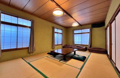 Omachi House | Guest House 松葉屋