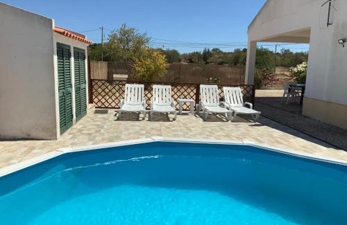 Albufeira House | Guest House Alfarrobeiras
