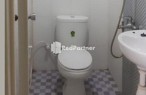 Pangkalan Bun Hotel | Guest House Anak Raja Pangkalan Bun Syariah Mitra RedDoorz