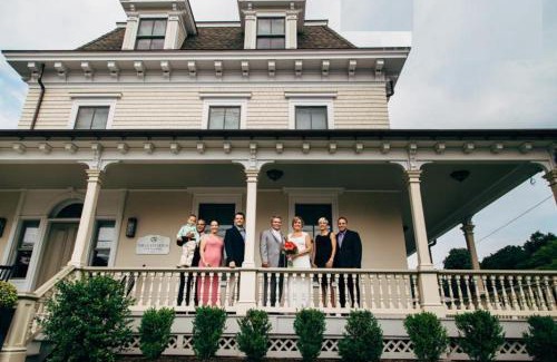 Norwalk House | Guest House at Norwalk Inn