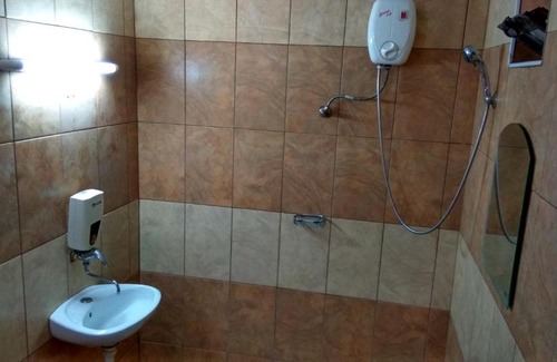 Polski Trambesh House | Guest House Dar