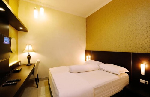 Sinduadi House | Guest House Dekat UGM Omah Ningrat Yogyakarta