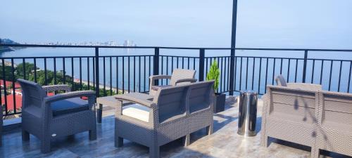 Makhinjauri House | Guest house Garden Beach