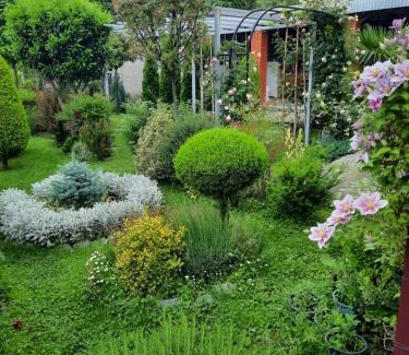 Lagodekhi House | Guest House Gardenia & Wine Cellar