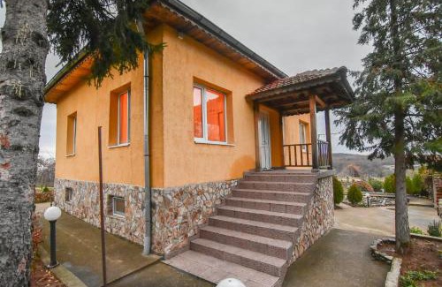 Rabisha House | Guest House Gorski Kut