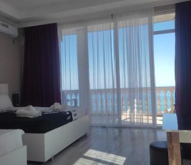 Kvariati House | Guest House Guliko