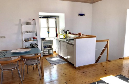 Almocageme House | Guest house in Almocageme/Colares above the Adraga beach