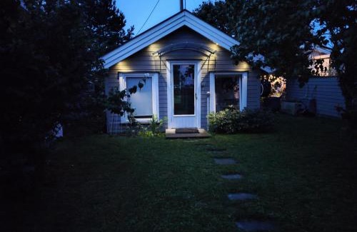 Hokksund House | Guest House in the Garden