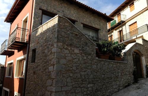 Arachova House | Guest House Ioanna Arachova