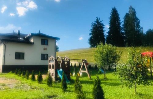 Neagra Sarului House | Guest House La TaTa