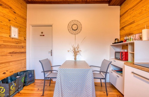 La Salvetat-sur-Agout Apartment | Guest House 'Les Tables Aux Vaches' with Private Terrace, Wi-Fi and Air Conditioning