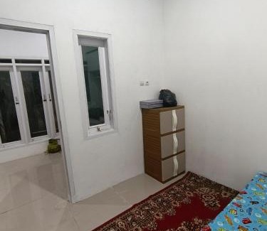 Babakan Ski Chalet | Guest house manggis11 Alam Asri