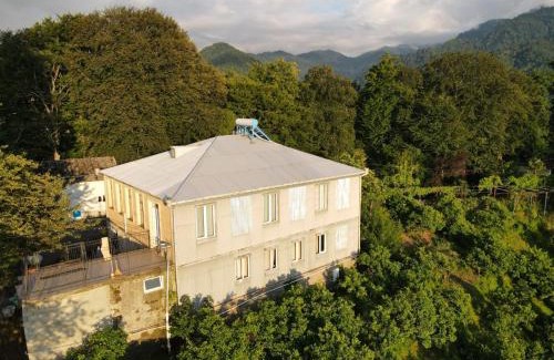 Kobuleti House | Guest House MARTA